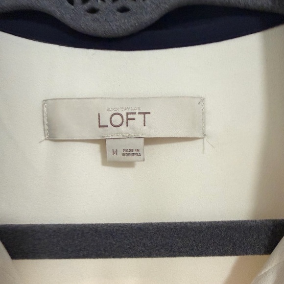 LOFT Colorblocked Collar Blouse Medium - Picture 3 of 11